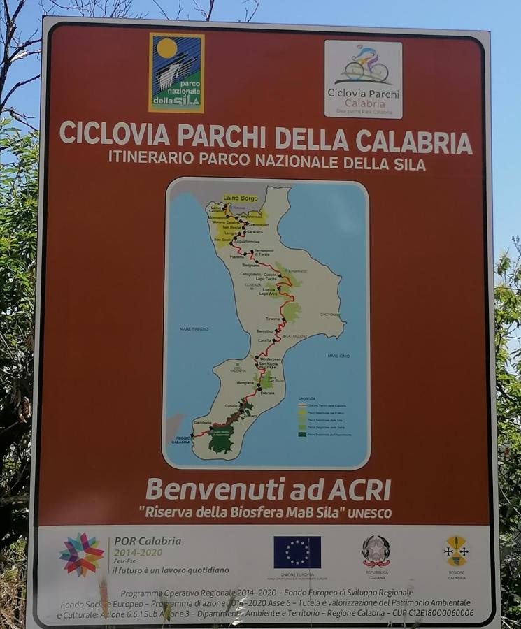 B&B La Rosa Dei Venti Acri Exterior photo